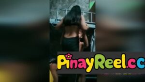 Sa boarding house ni Axel bumisita si Hanah